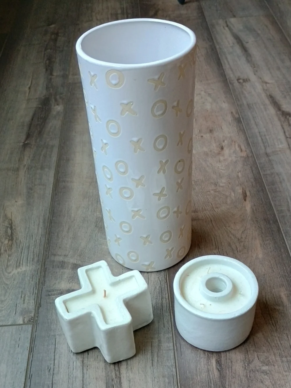 XO Vase And Candle Set